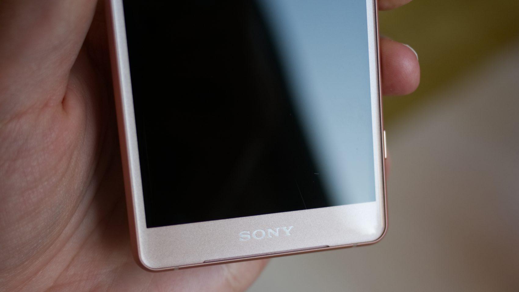 نقد و بررسی اکسپریا ایکس زد 2 کامپکت سونی - Sony Xperia XZ2 Compact