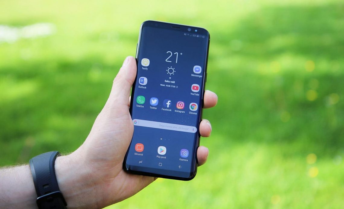 amoled vs poled