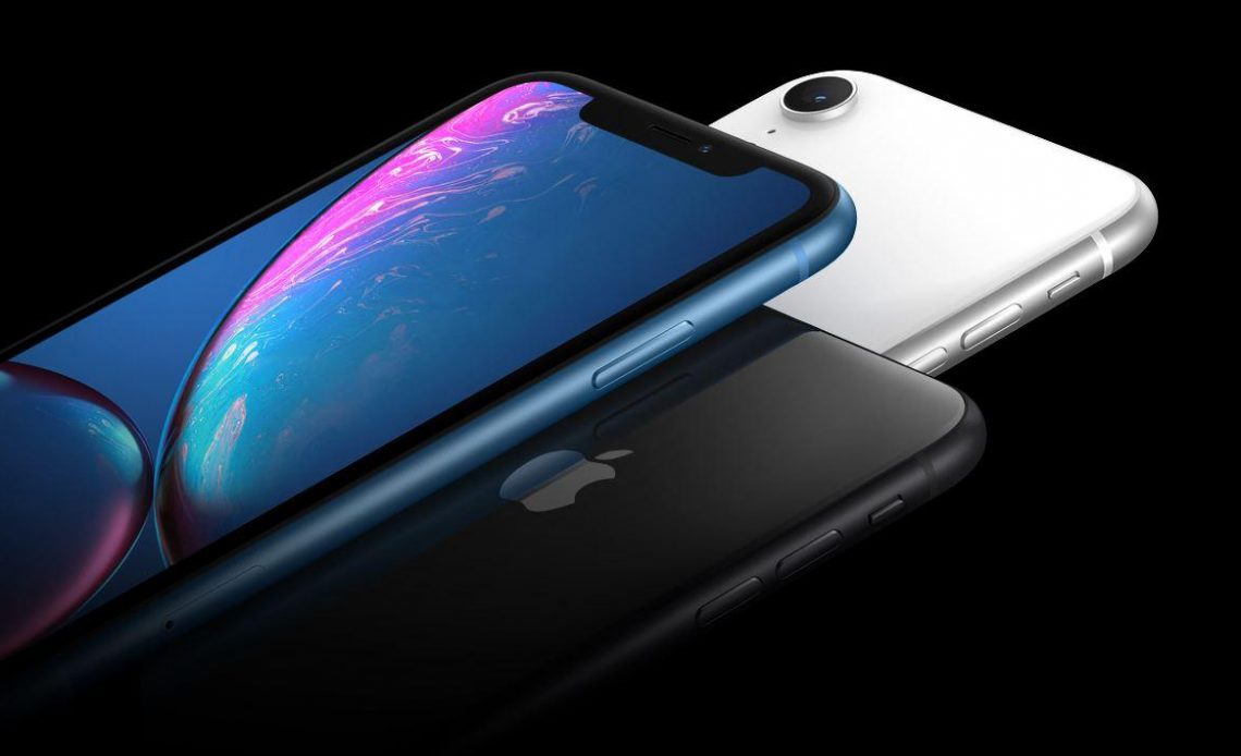 آیفون XR و تفاوت آیفون XR و آیفون XS در نگاه اول - Apple iPhone XR